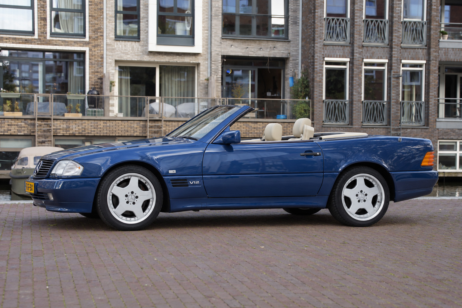 Mercedes-Benz SL 600